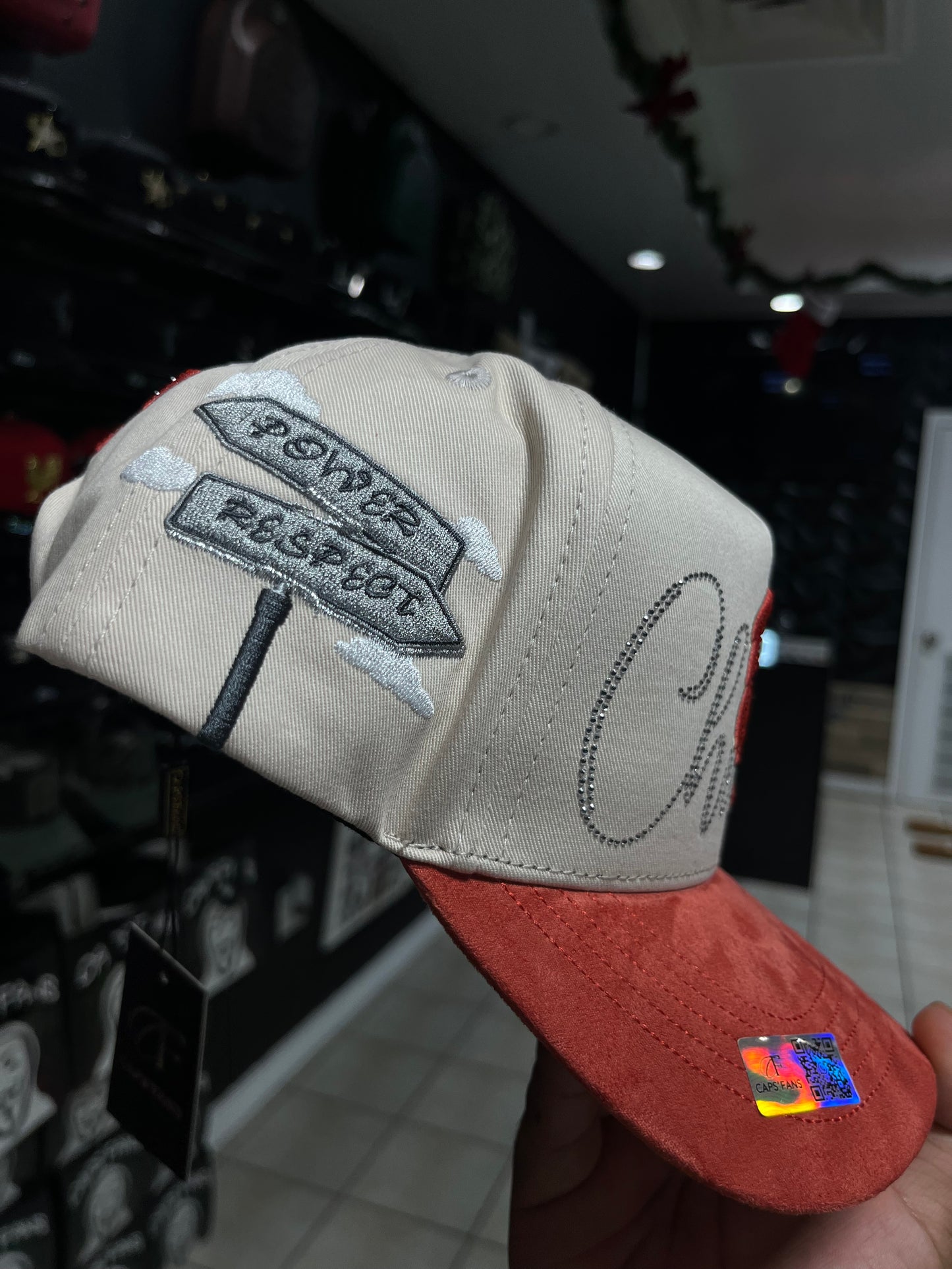 CHICAGO CAP RED