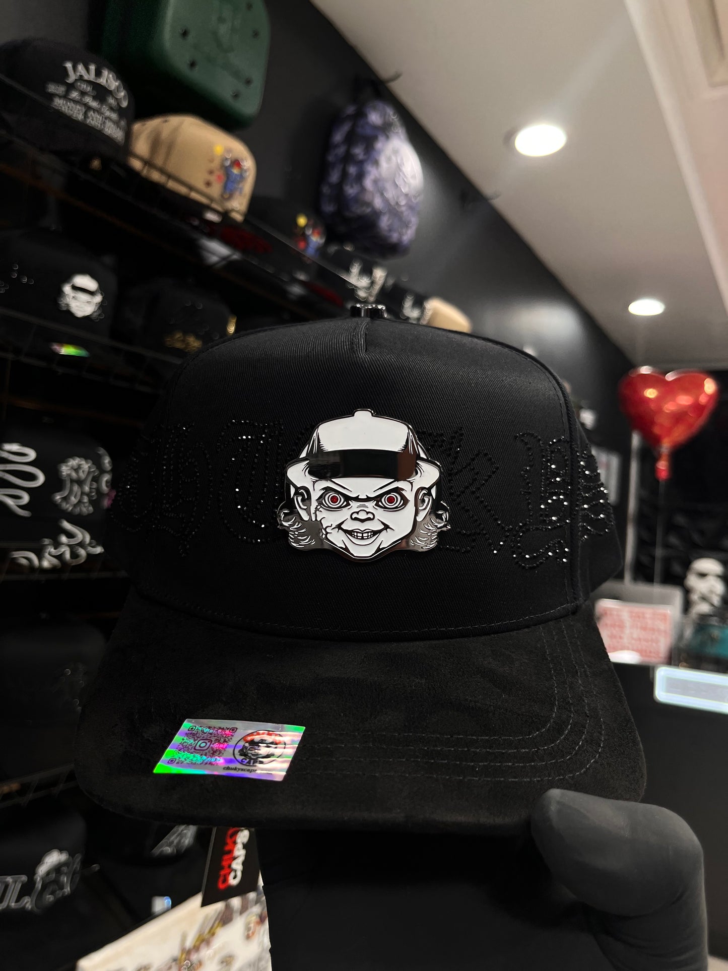 CHUKYS CAP BLACK