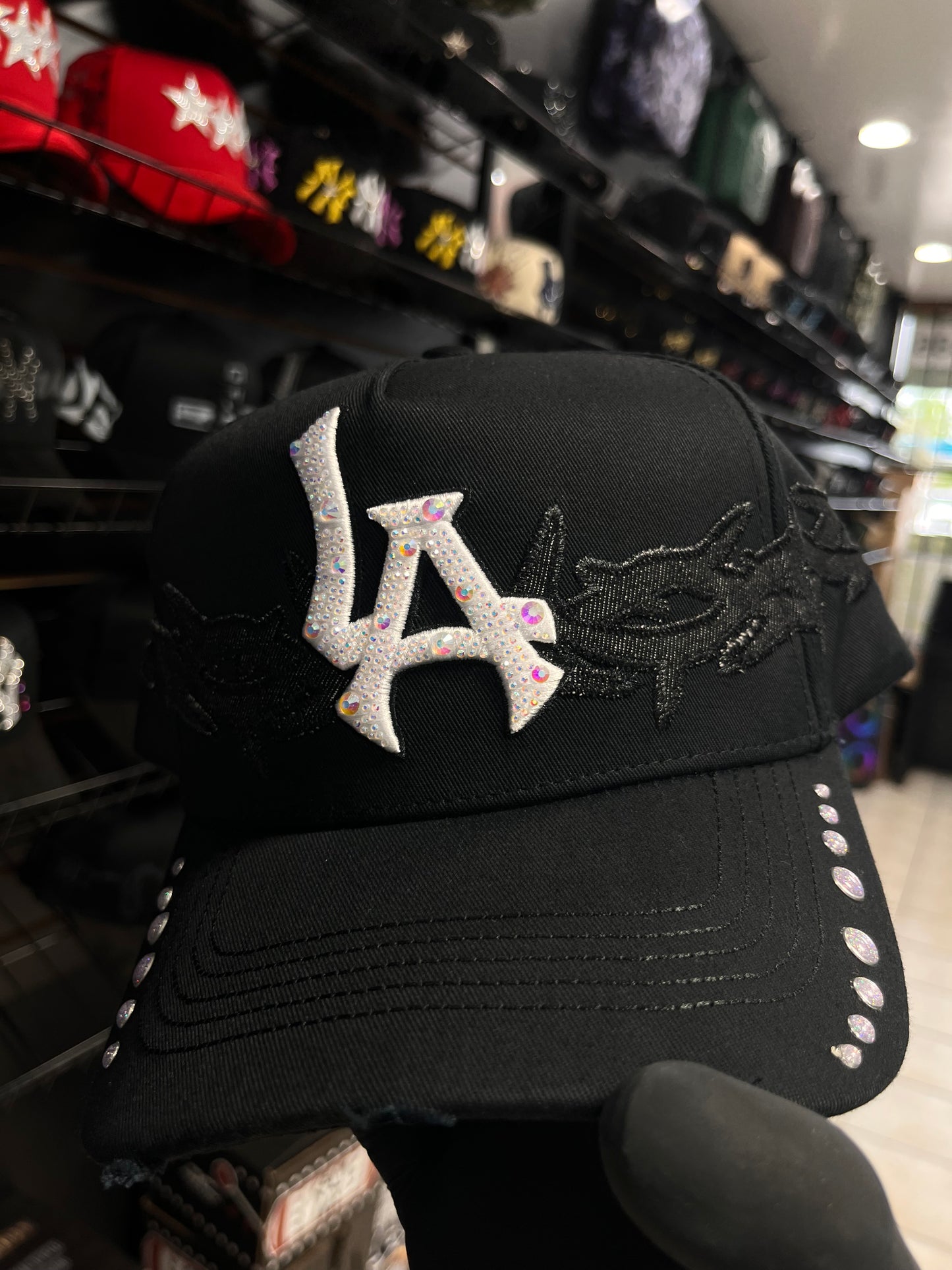 LA 31 hats Black/White