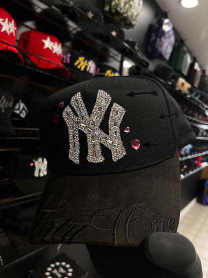 31 Hats NY Black/Pink