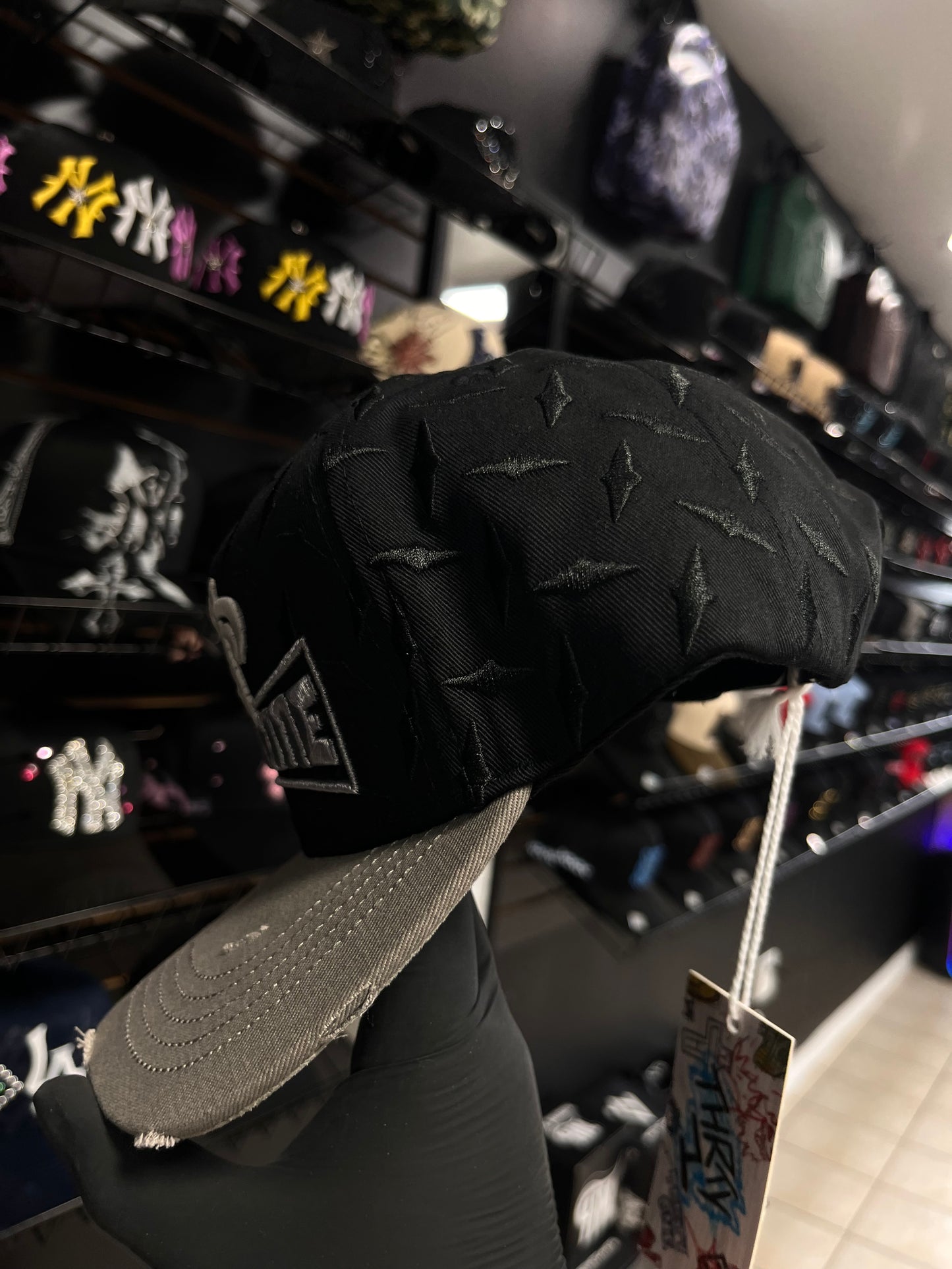 31 Hats Black/Gray